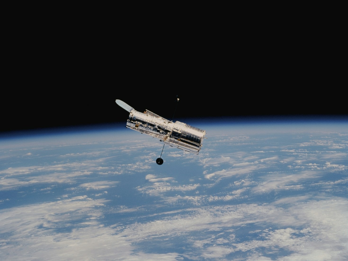 Why Defense Agencies Prioritize Advanced Tracking Systems